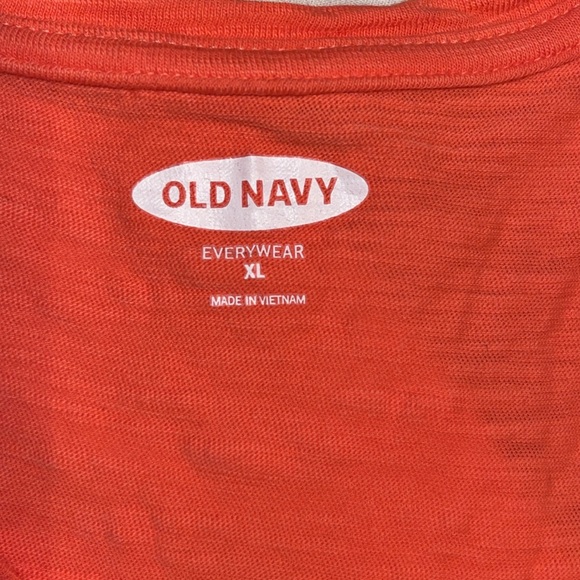 Old Navy Everywear Tank - Picture 7 of 8